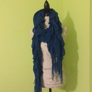 Blue knit scarf